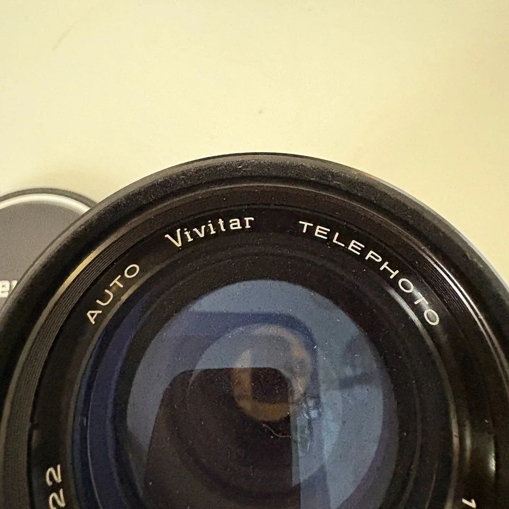 Vintage Vivitar Telephoto 135mm 1:2.8 Lens No28211322